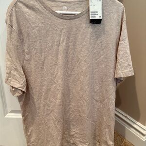 H&M Men's gray T-Shirt NWT
